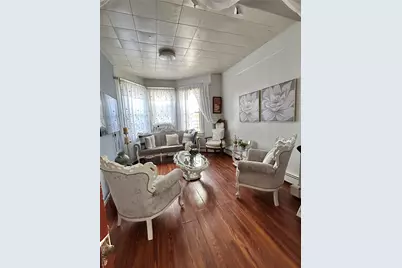 82 Burhans Avenue, Yonkers, NY 10701 - Photo 9