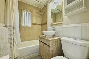 192 Edmunton Dr, North Babylon, NY 11703 - Photo 17