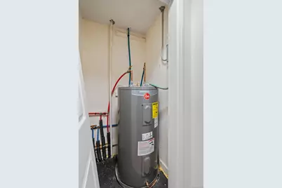 93 Delafield Street, Poughkeepsie, NY 12601 - Photo 21