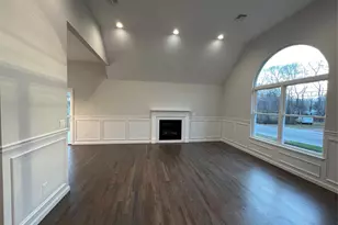 56 Barbara Ln, Medford, NY 11763 - Photo 3