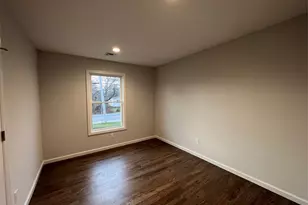 56 Barbara Ln, Medford, NY 11763 - Photo 11