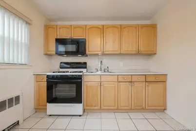73-21 220th Street #139B2, Oakland Gardens, NY 11364 - Photo 29