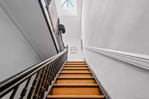 59-29 Linden St, Ridgewood, NY 11385 - Photo 11