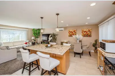 230 W End Avenue, Massapequa, NY 11758 - Photo 5