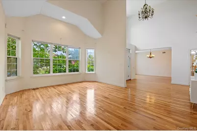 23 Island Trail, Mount Sinai, NY 11766 - Photo 9