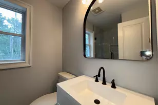 89 B Mount Sinai-Coram Rd, Coram, NY 11727 - Photo 9