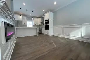 89 B Mount Sinai-Coram Rd, Coram, NY 11727 - Photo 3