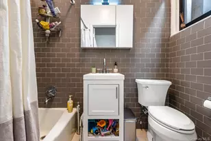 59-32 Grove St, Ridgewood, NY 11385 - Photo 19