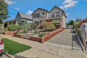 225 Rushmore Ave, Carle Place, NY 11514 - Photo 3