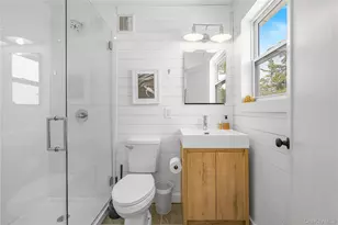 5 Thorn Hedge Rd, Bellport, NY 11713 - Photo 39