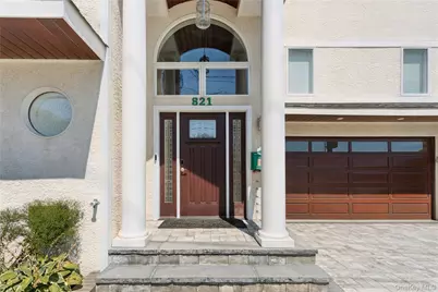 821 W Park Avenue, Long Beach, NY 11561 - Photo 13