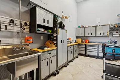 821 W Park Avenue, Long Beach, NY 11561 - Photo 43