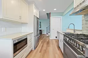 3 Maison Dr, Holbrook, NY 11741 - Photo 7