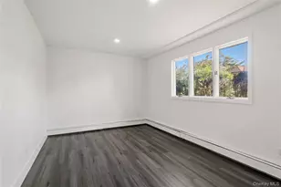 8 Gale Dr, Woodmere, NY 11581 - Photo 9