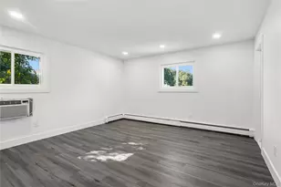 8 Gale Dr, Woodmere, NY 11581 - Photo 5