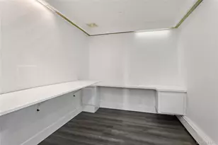 8 Gale Dr, Woodmere, NY 11581 - Photo 15