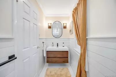 386 Mill Road, Westhampton, NY 11977 - Photo 25