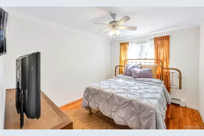 386 Mill Road, Westhampton, NY 11977 - Photo 19