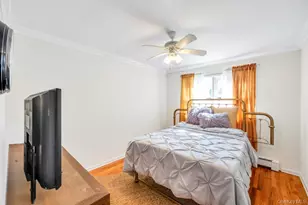 386 Mill Rd, Westhampton, NY 11977 - Photo 19