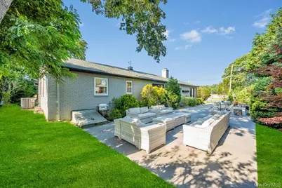 386 Mill Road, Westhampton, NY 11977 - Photo 33