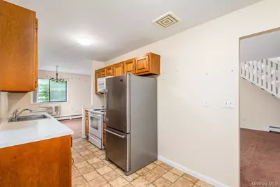 492 N Broadway Avenue #28, White Plains, NY 10603 - Photo 21