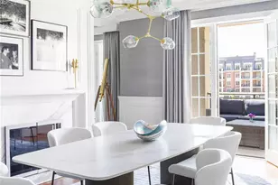 2000 Royal Ct, North Hills, NY 11040 - Photo 5