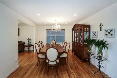 27 Dale Drive, Farmingdale, NY 11735 - Photo 9