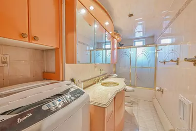 10201 62nd Road, Forest Hills, NY 11375 - Photo 17