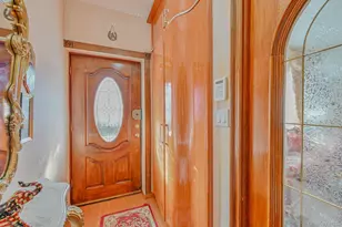 102-01 62nd Rd, Forest Hills, NY 11375 - Photo 3