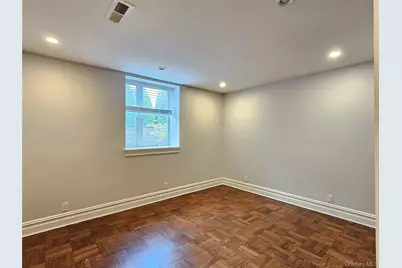 49 Greenridge Avenue, White Plains, NY 10605 - Photo 33