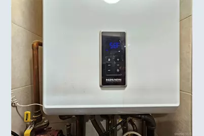 49 Greenridge Avenue, White Plains, NY 10605 - Photo 17