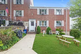 224-02 Stronghurst Ave, Queens Village, NY 11427 - Photo 1