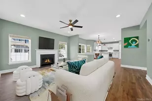 2806 Cherry Tree Way, New Windsor, NY 12553 - Photo 11