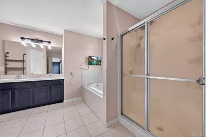 2806 Cherry Tree Way, New Windsor, NY 12553 - Photo 27