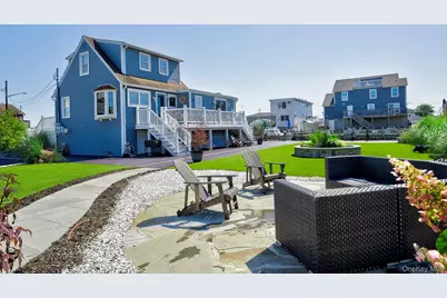 2 Bayview Avenue E, Lindenhurst, NY 11757 - Photo 17