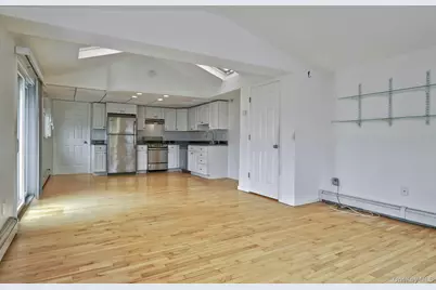 2 Bayview Avenue E, Lindenhurst, NY 11757 - Photo 31