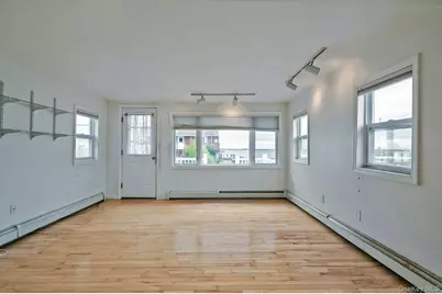 2 Bayview Avenue E, Lindenhurst, NY 11757 - Photo 21