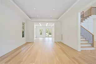 8 Dogwood Hill, Brookville, NY 11545 - Photo 7