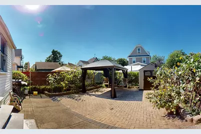 146-19 Lakewood Avenue, Jamaica, NY 11435 - Photo 25