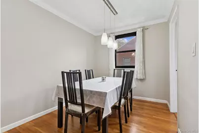 16-10 160th Street #686, Whitestone, NY 11357 - Photo 5