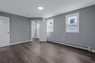 6 E Barclay St, Hicksville, NY 11801 - Photo 9