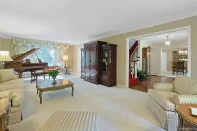 2 Creighton Lane, Briarcliff Manor, NY 10510 - Photo 3