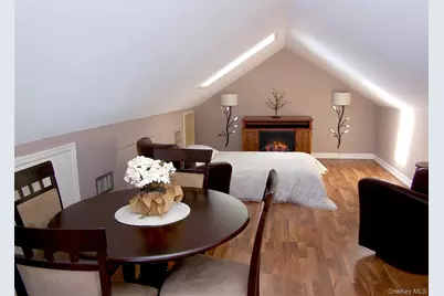 85 Oakland Avenue, Lynbrook, NY 11563 - Photo 11