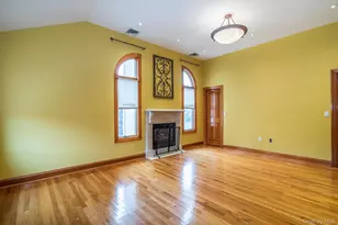 141-16 11th Ave, Whitestone, NY 11357 - Photo 25