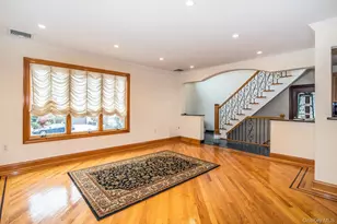 141-16 11th Ave, Whitestone, NY 11357 - Photo 9