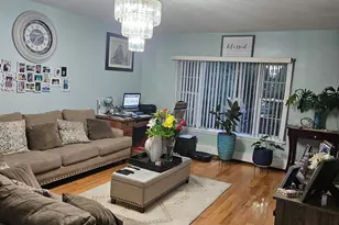 115-69 203 St, Saint Albans, NY 11412 - Photo 3