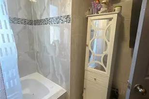 115-69 203 St, Saint Albans, NY 11412 - Photo 21