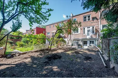 2456 Morgan Avenue, Bronx, NY 10469 - Photo 29