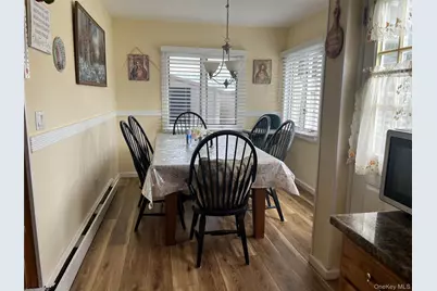 9 Hollings Drive, Deer Park, NY 11729 - Photo 13