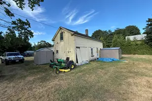 11005 Main Rd, East Marion, NY 11939 - Photo 17